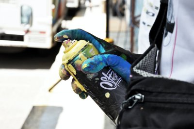 Een hek om je terrein kan vandalisme en inbraak helpen voorkomen